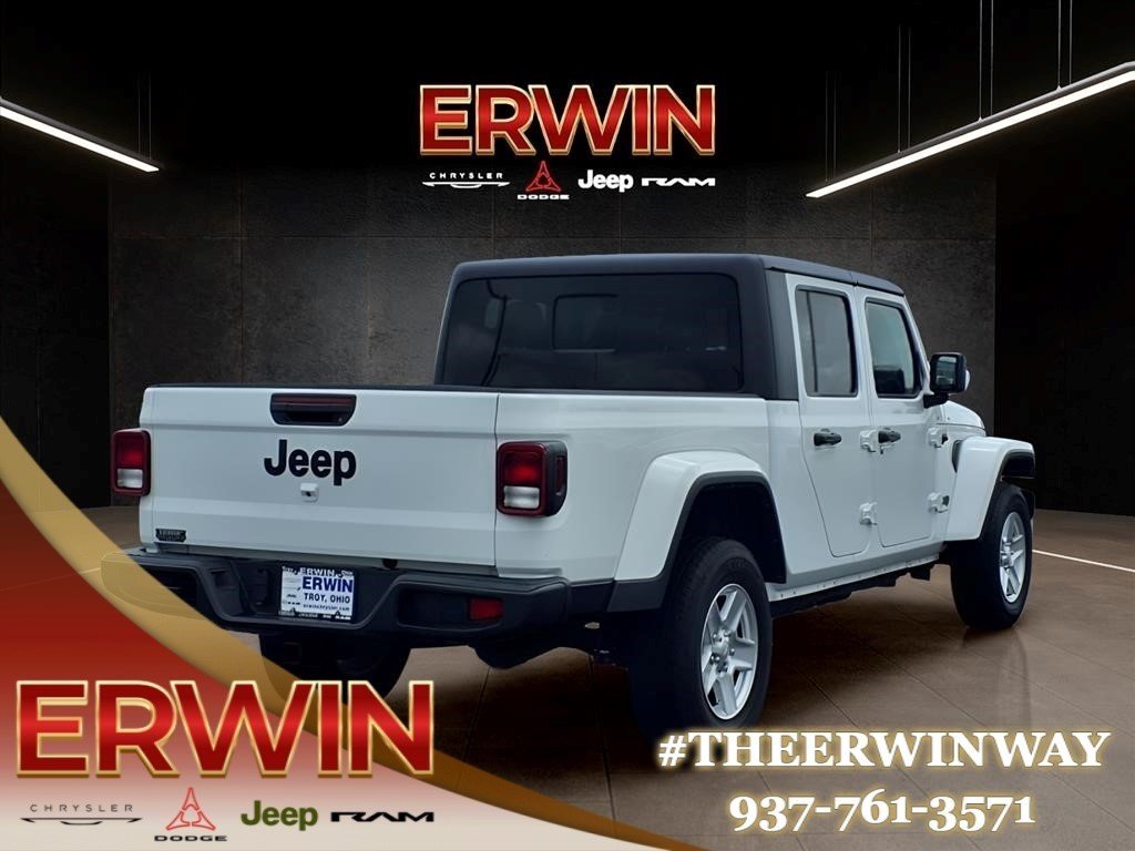 Used 2023 Bright White Clear Coat Jeep Sport S image 3