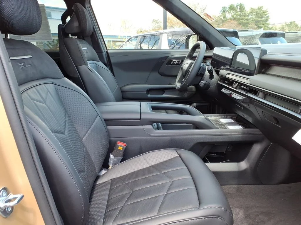 New 2027 Brown Kia X-Pro SX-Prestige image 7