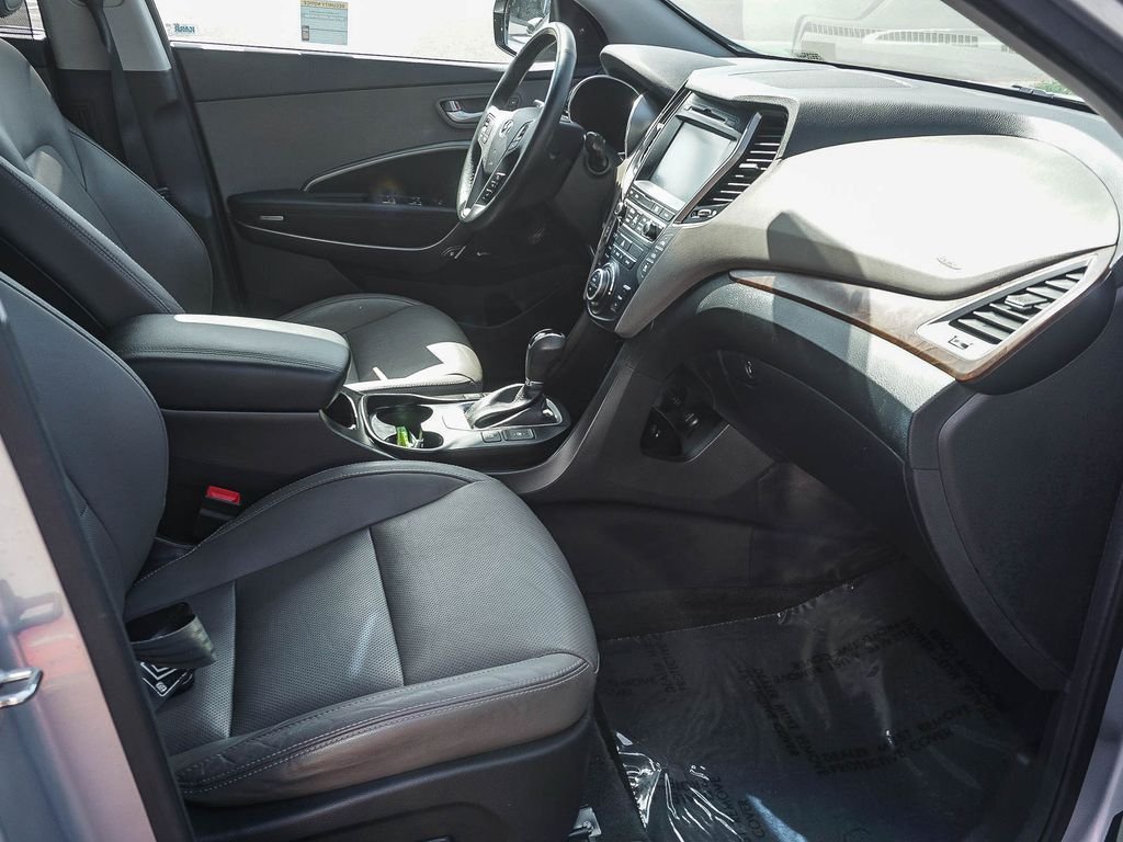Used 2018 Silver Hyundai Limited Ultimate image 12
