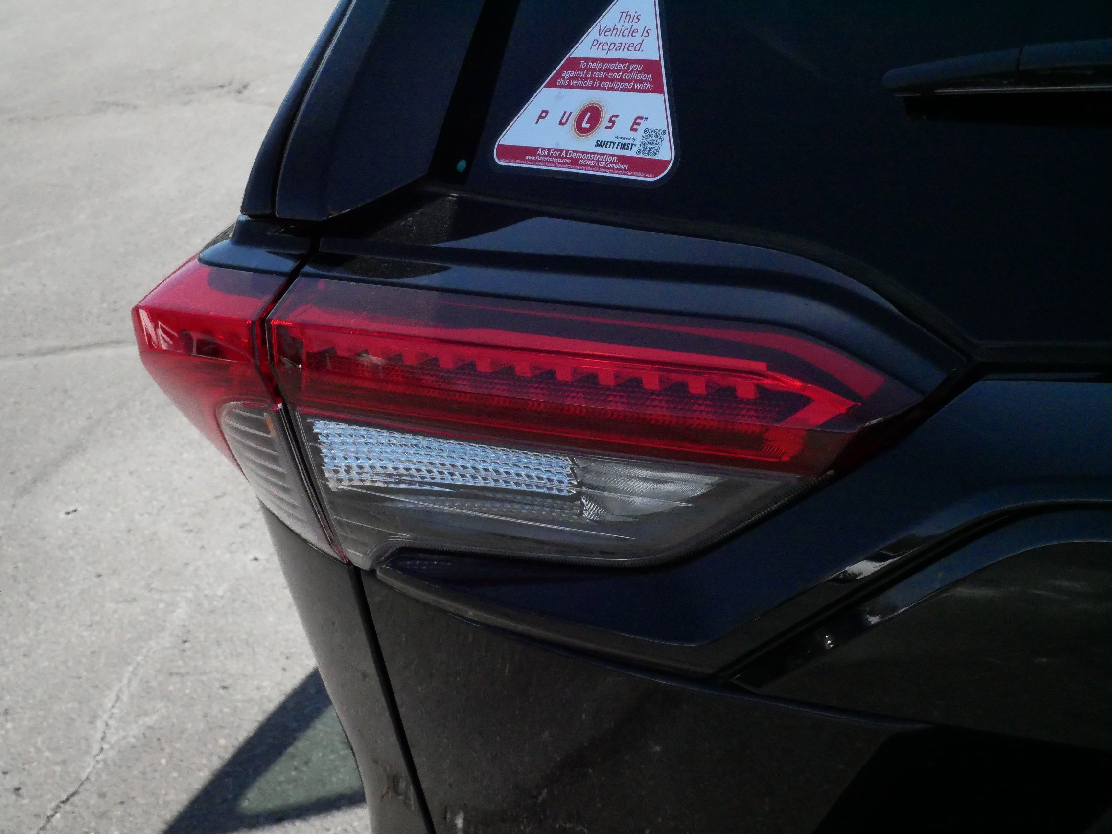 2022 Toyota RAV4 XLE Premium - Photo 17