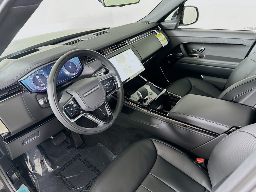 New 2026 Santorini Black Land Rover SE image 11