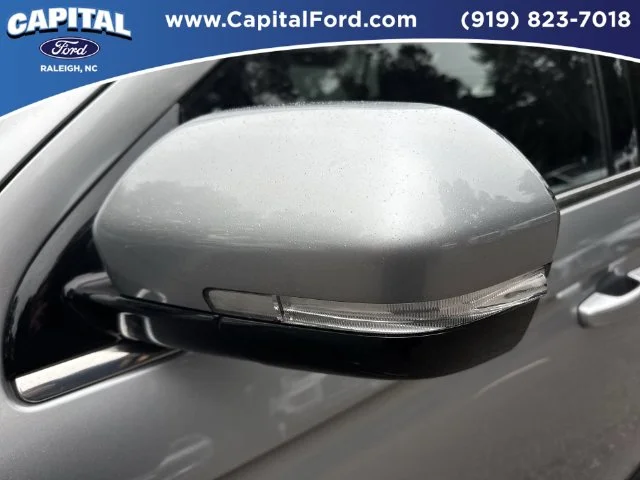 Used 2021 Silver Ford XLT image 12