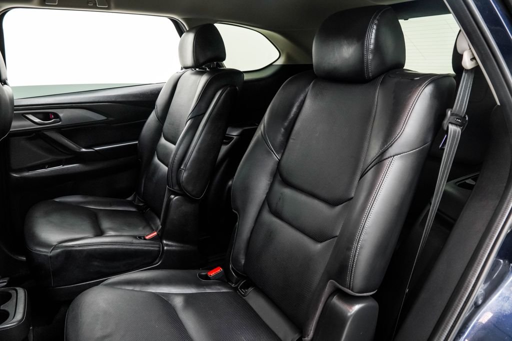 Used 2023 Blue Mazda Touring image 17