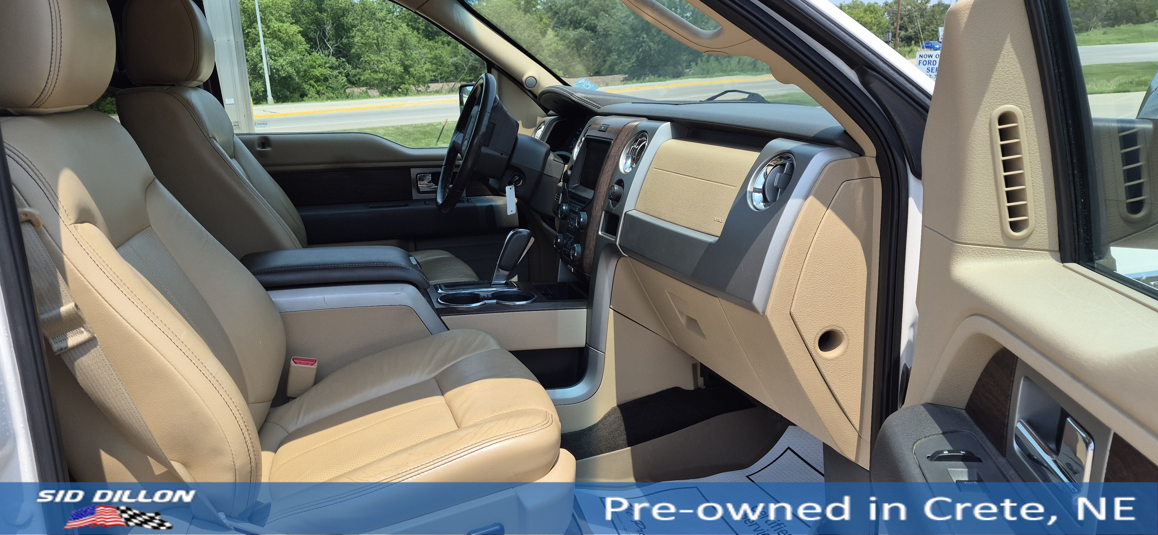 Used 2013 White Ford Lariat image 4
