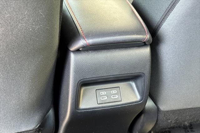 Certified Used 2023 RUBY FLARE PEARL Toyota  image 17