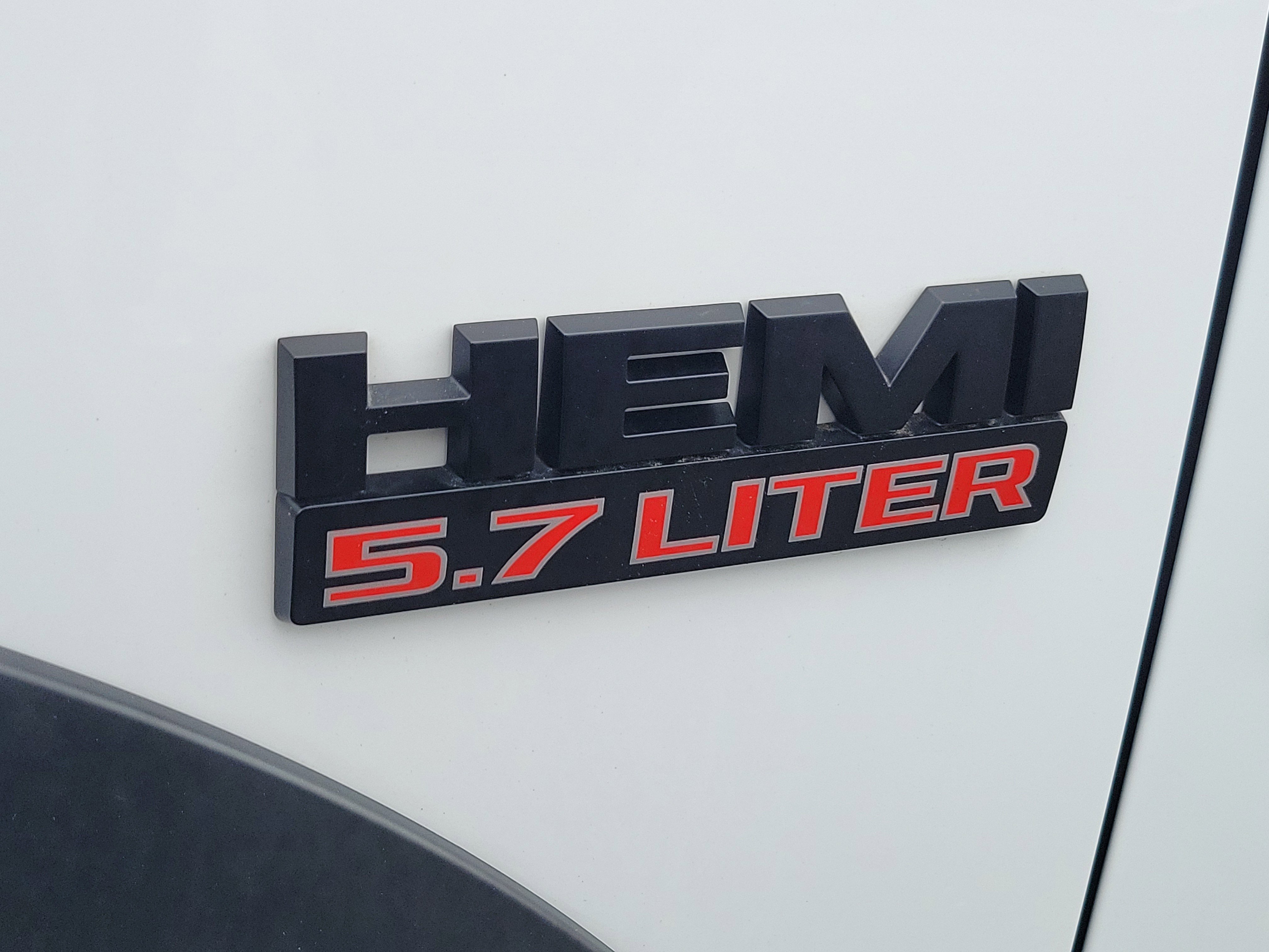 Used 2017 Bright White Clearcoat Ram Rebel image 5
