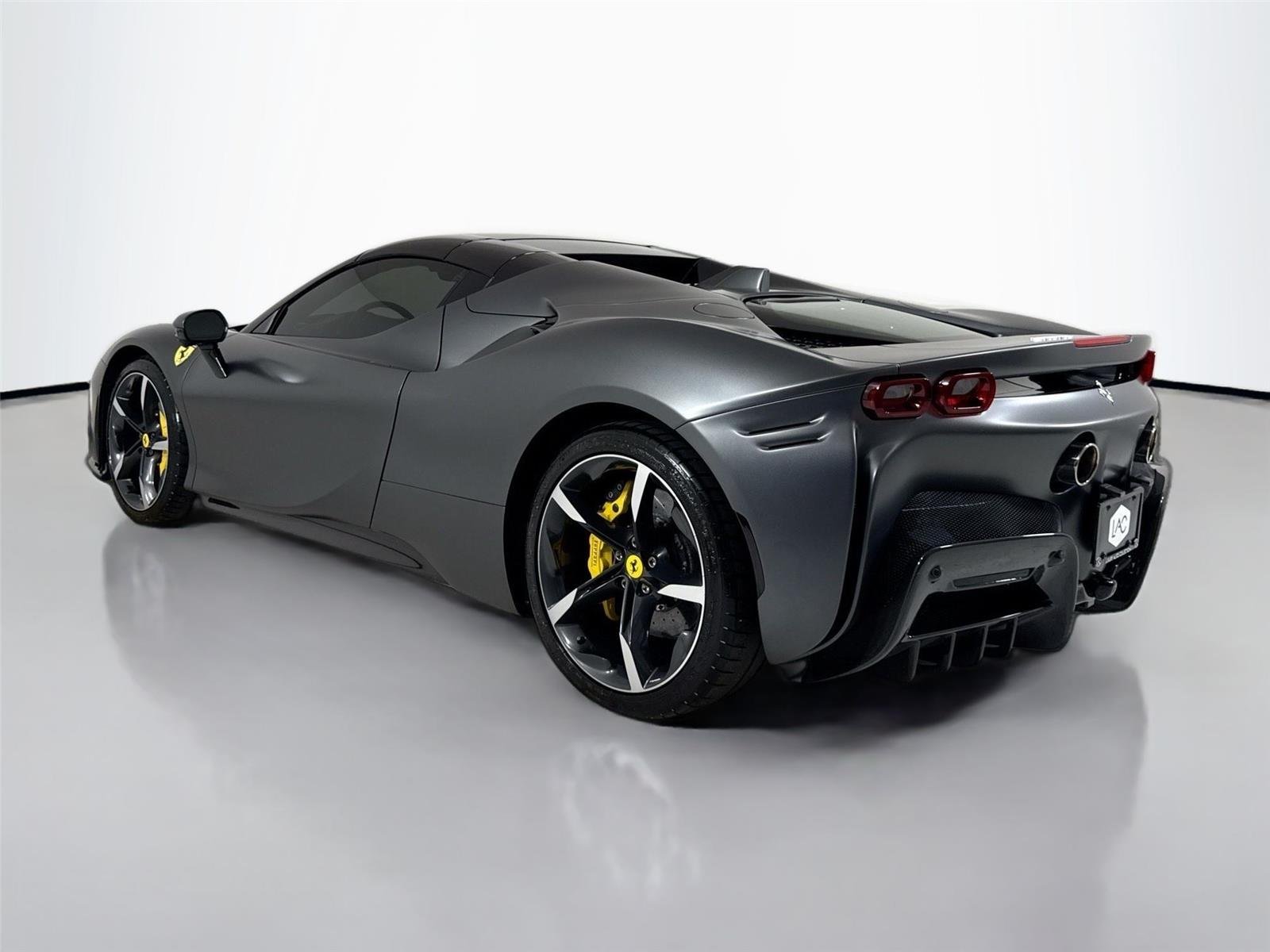 2022 Ferrari SF90 Base - Photo 54