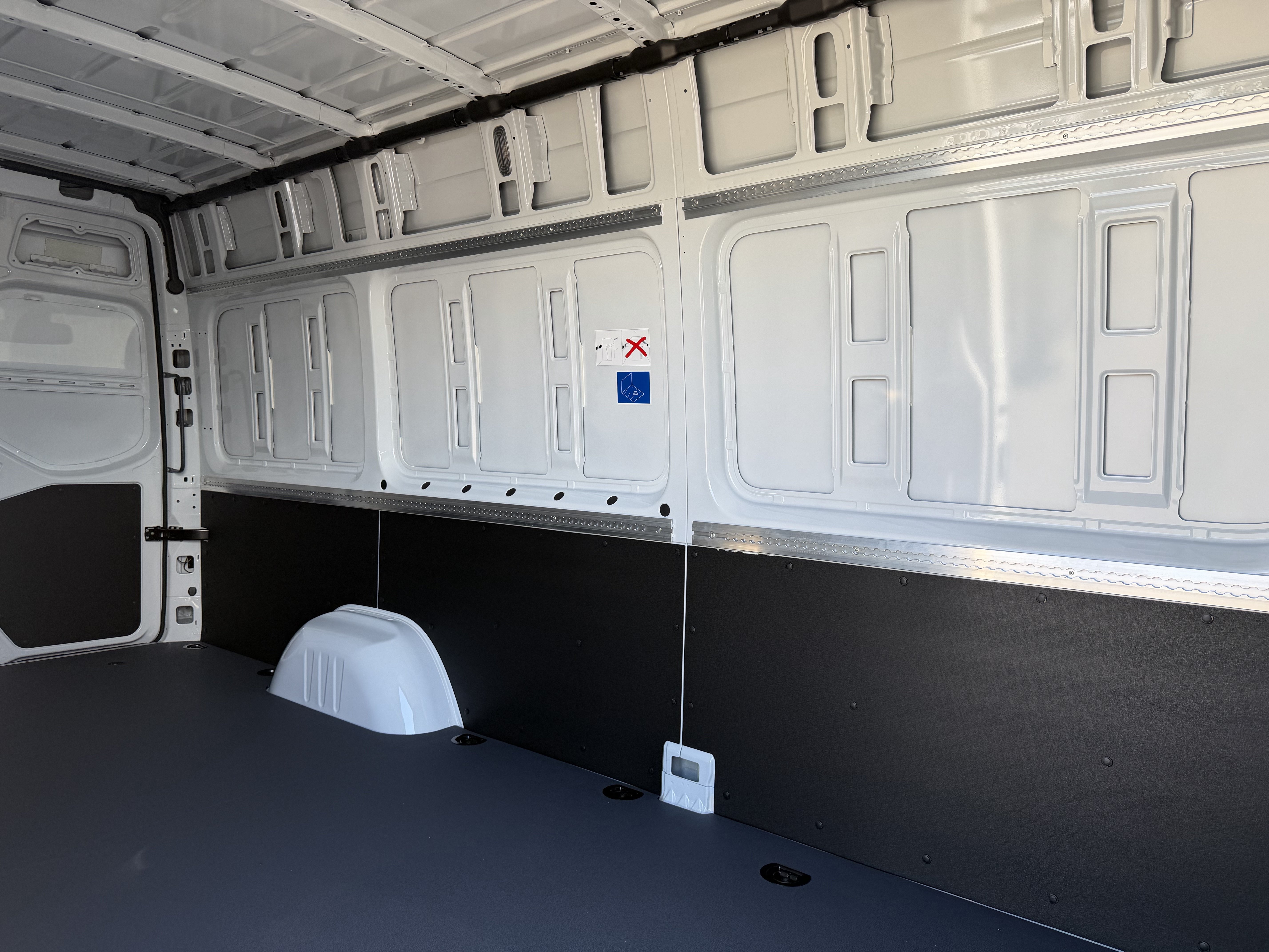2026 Mercedes-Benz Sprinter Cargo Van Base - Photo 19