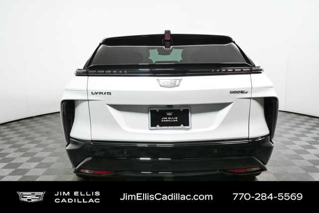 Certified Used 2024 Crystal White Tricoat Cadillac Sport 2 image 25