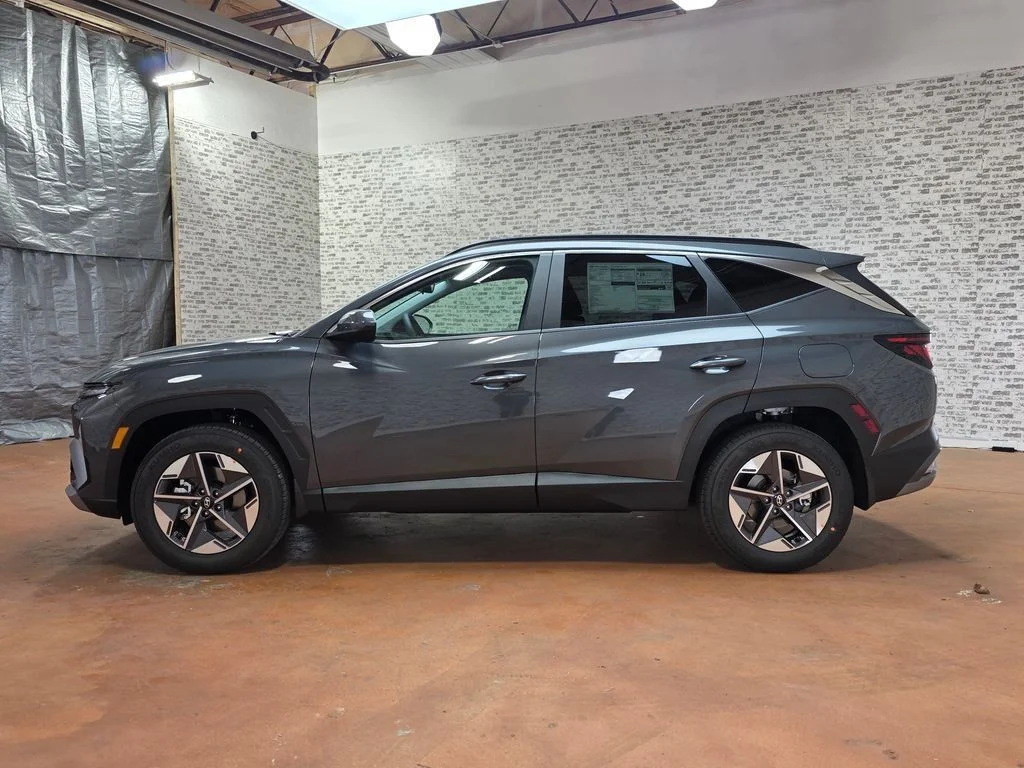 New 2026 Ecotronic Gray Hyundai SEL Plus image 2