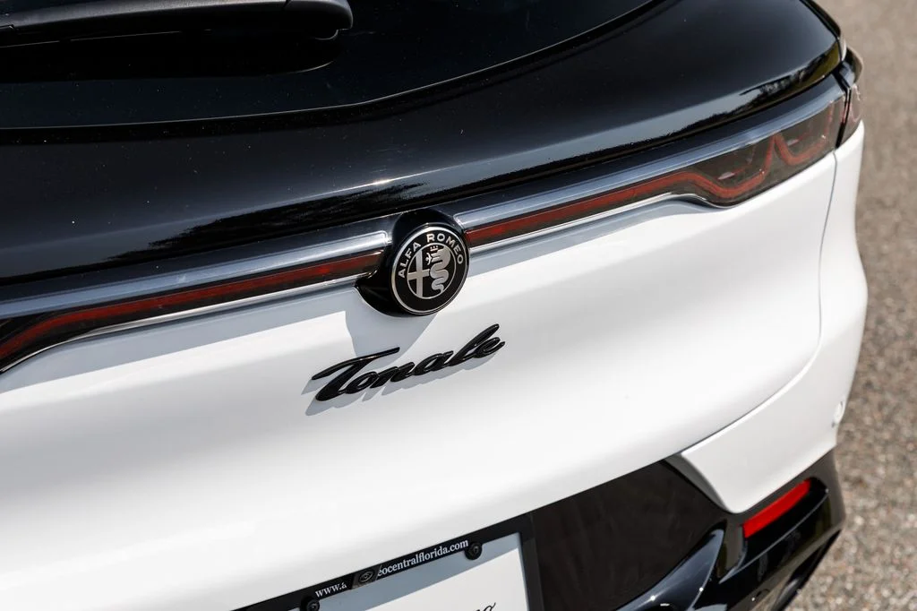 New 2026 White Alfa Romeo Sport Speciale image 43