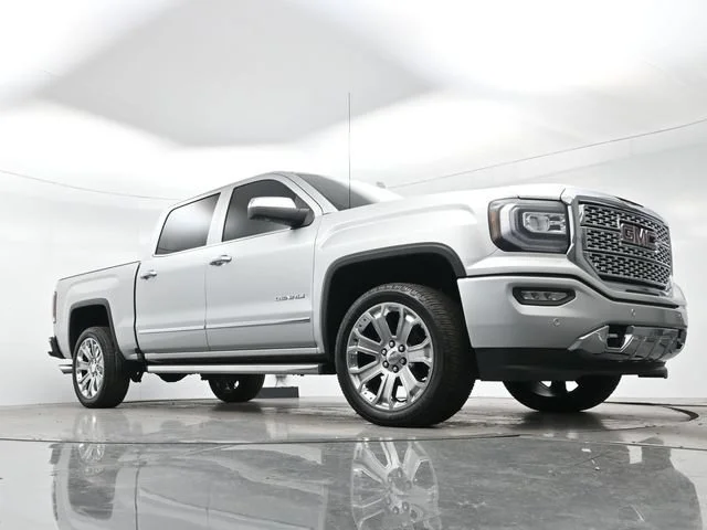 Used 2018 QUICKSILVER METALLIC GMC Denali image 23