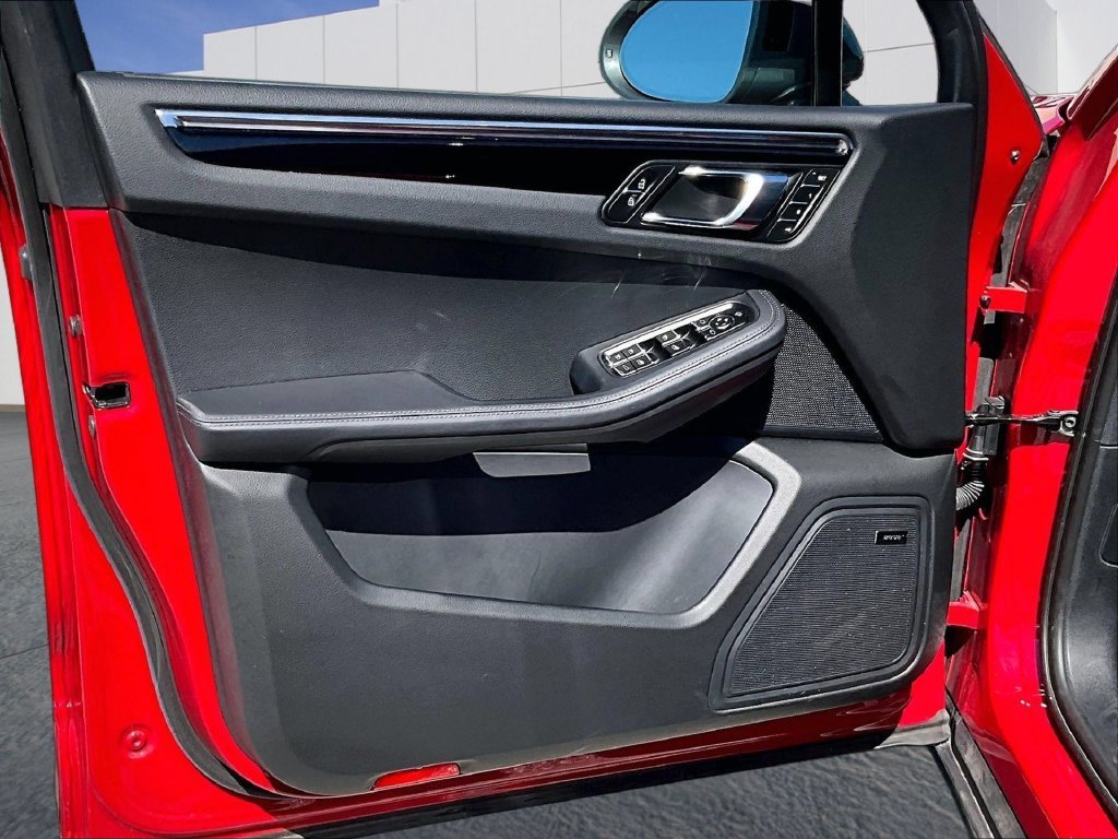 Used 2026 Red Porsche  image 19