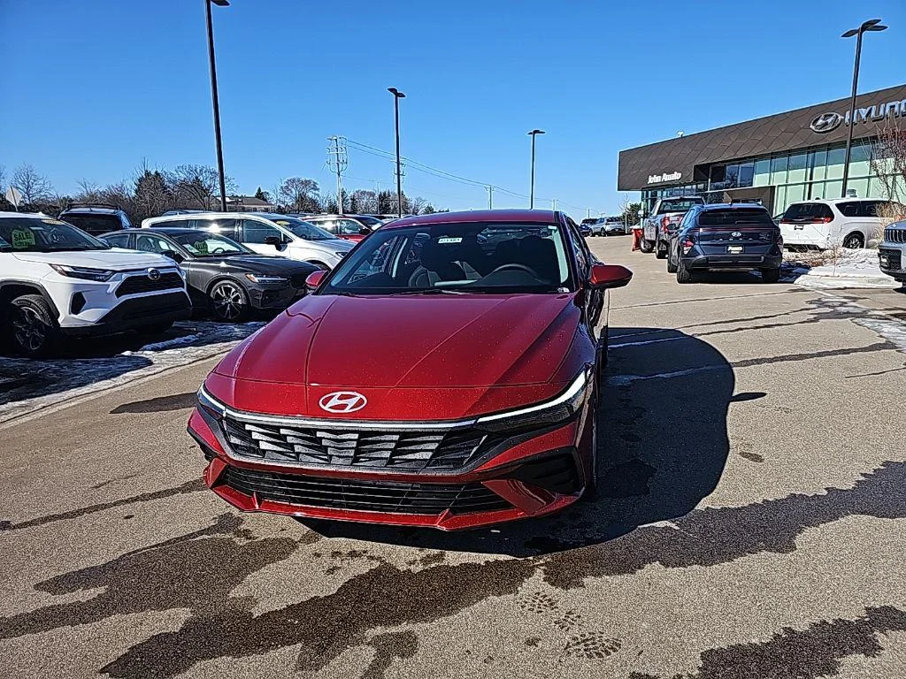 2026 Hyundai Elantra SE