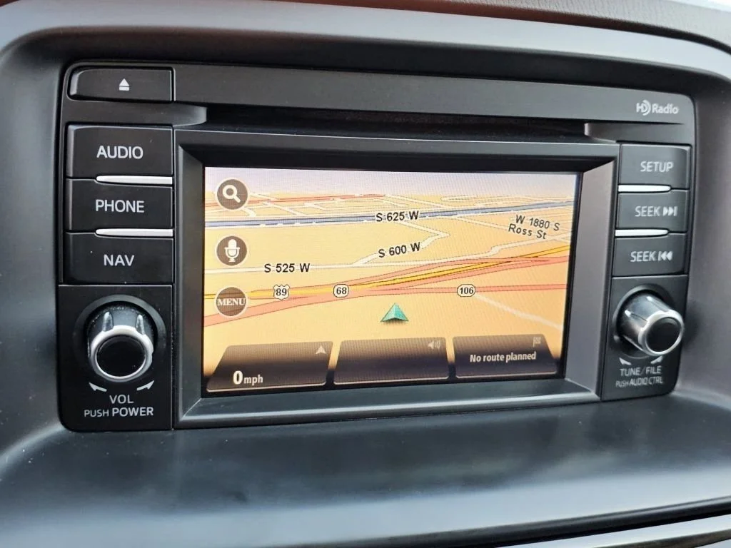 Used 2015 Meteor Gray Mica Mazda Sport image 8