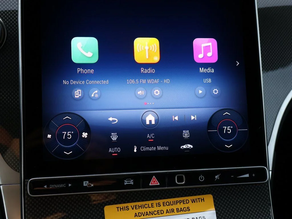 New 2026 Black Mercedes-Benz GLC 300 image 25