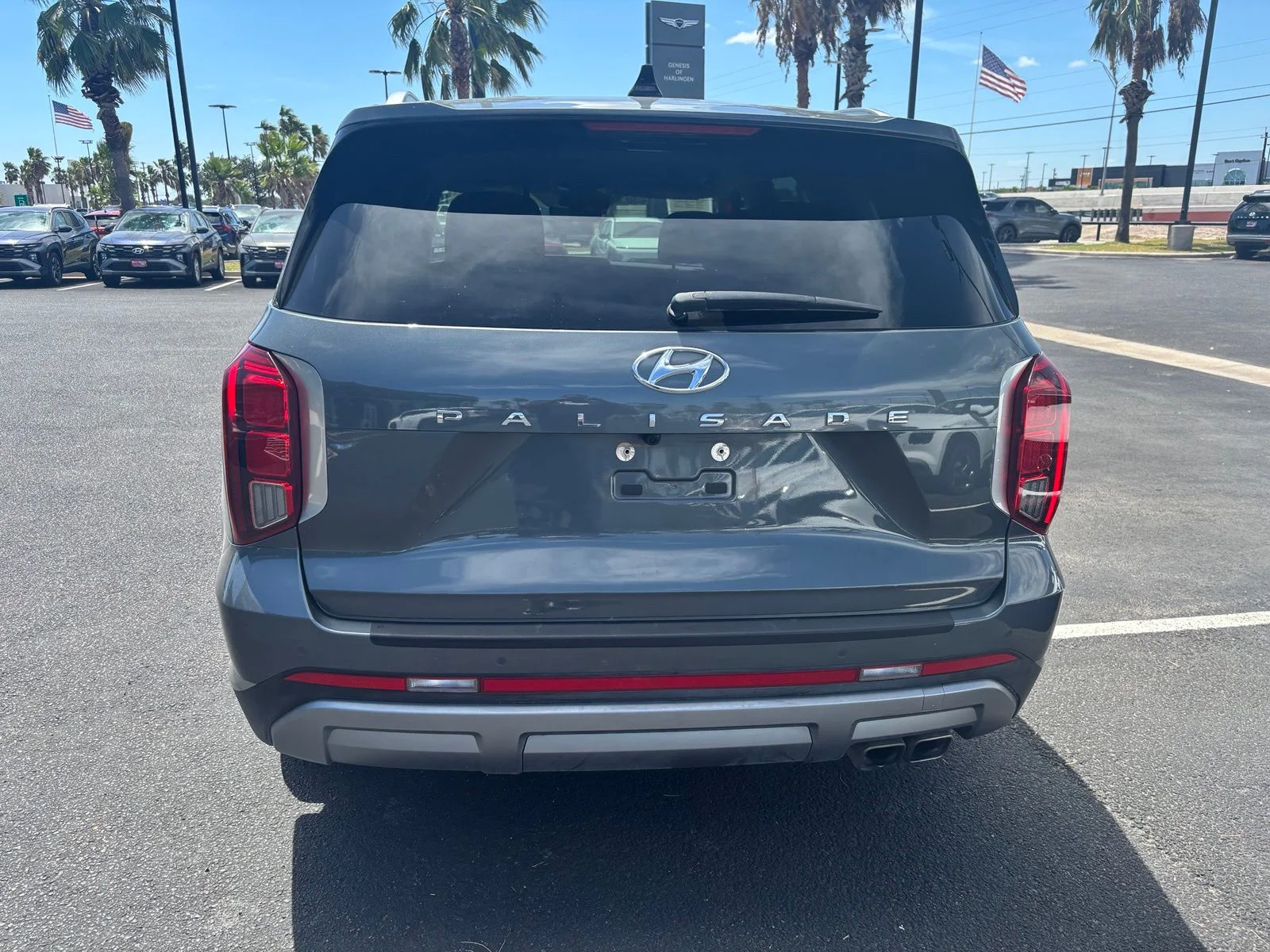 Used 2025 Gray Hyundai SEL image 5