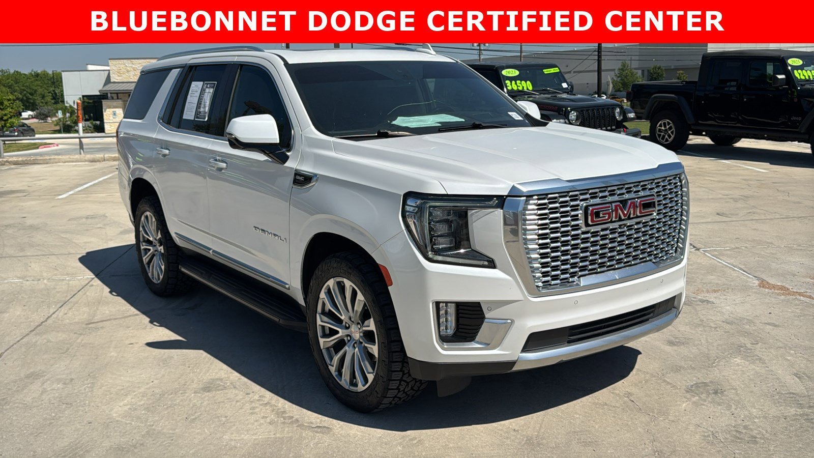 Certified Used 2022 White Frost Tricoat GMC Denali image 3