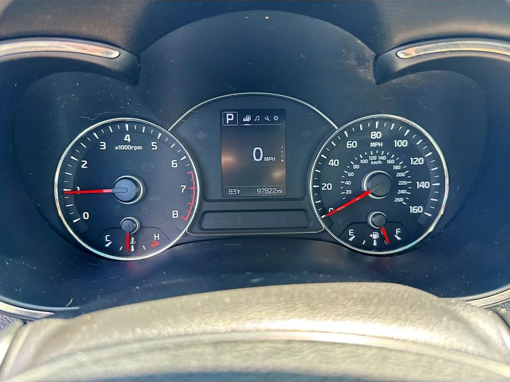 Certified Used 2018 Blue Kia LX image 14