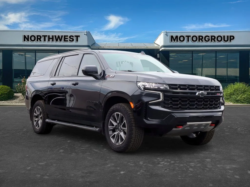 Used 2023 Black Chevrolet Z71 image 1