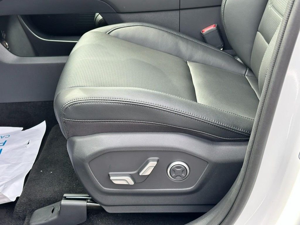 New 2026 White Hyundai Limited image 29