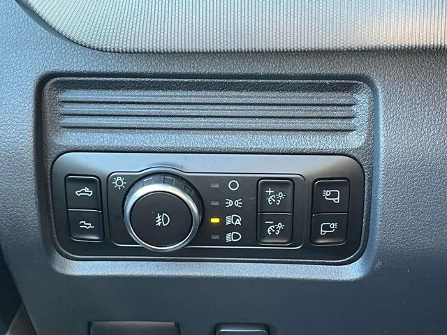 New 2026 Carbonized Gray Metallic Ford F-250® Platinum® image 19