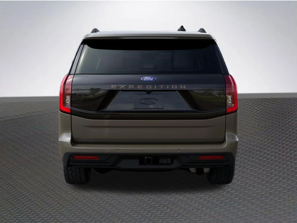 New 2027 Marsh Gray Ford Tremor® image 7