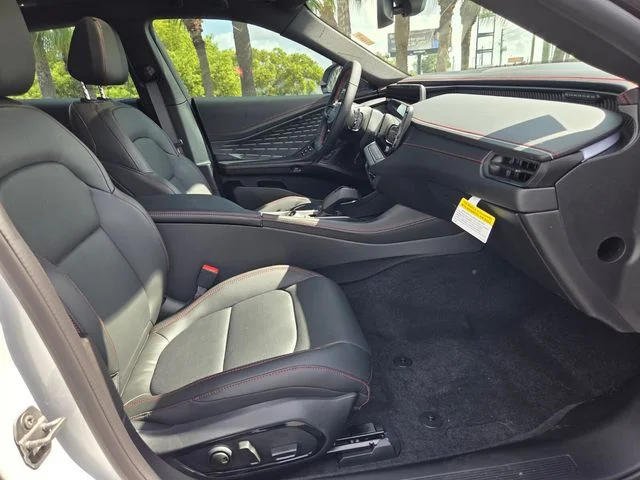 New 2026 White Knuckle Dodge R/T Plus image 16