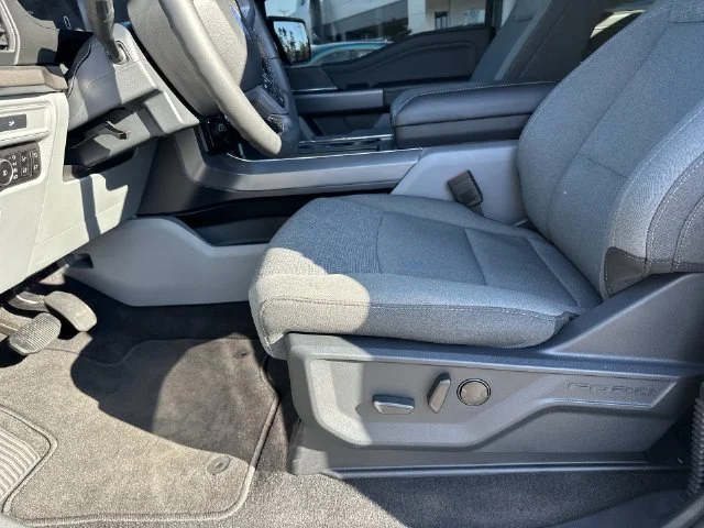 Used 2026 Gray Ford XLT image 13