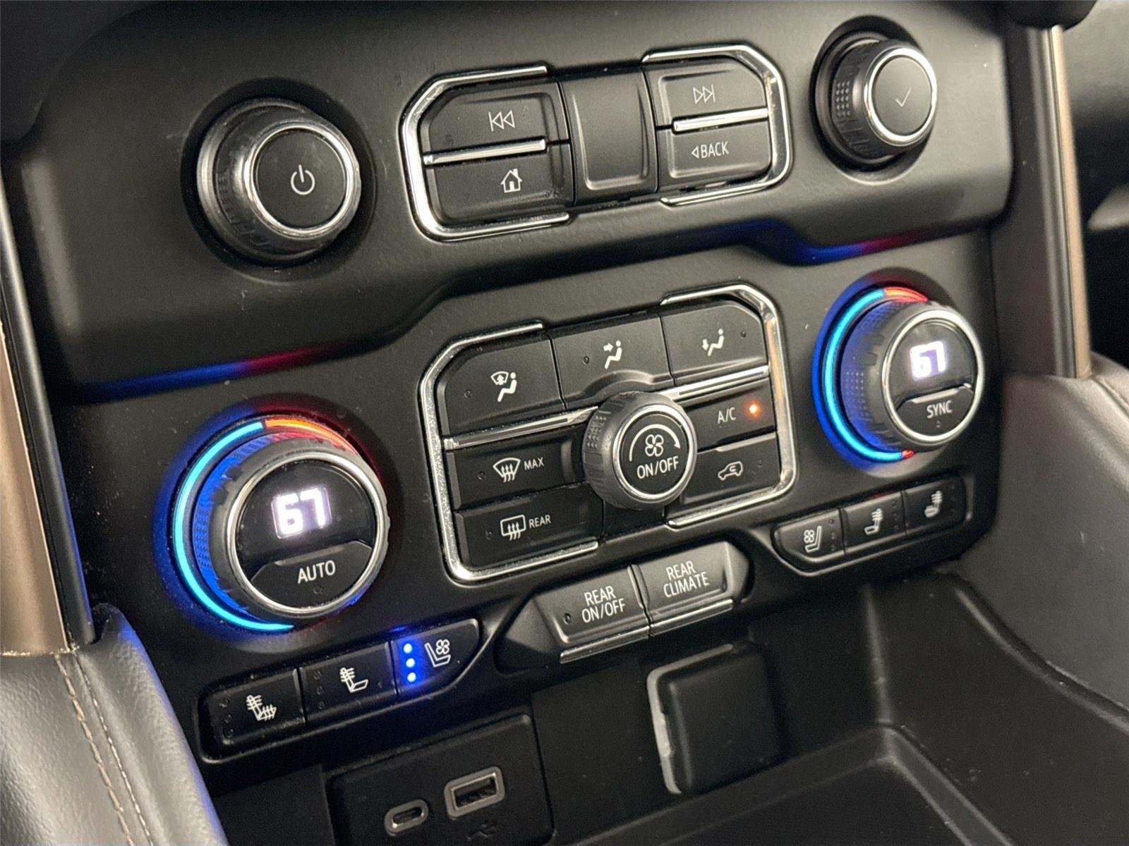 Used 2023 Black Chevrolet High Country image 27