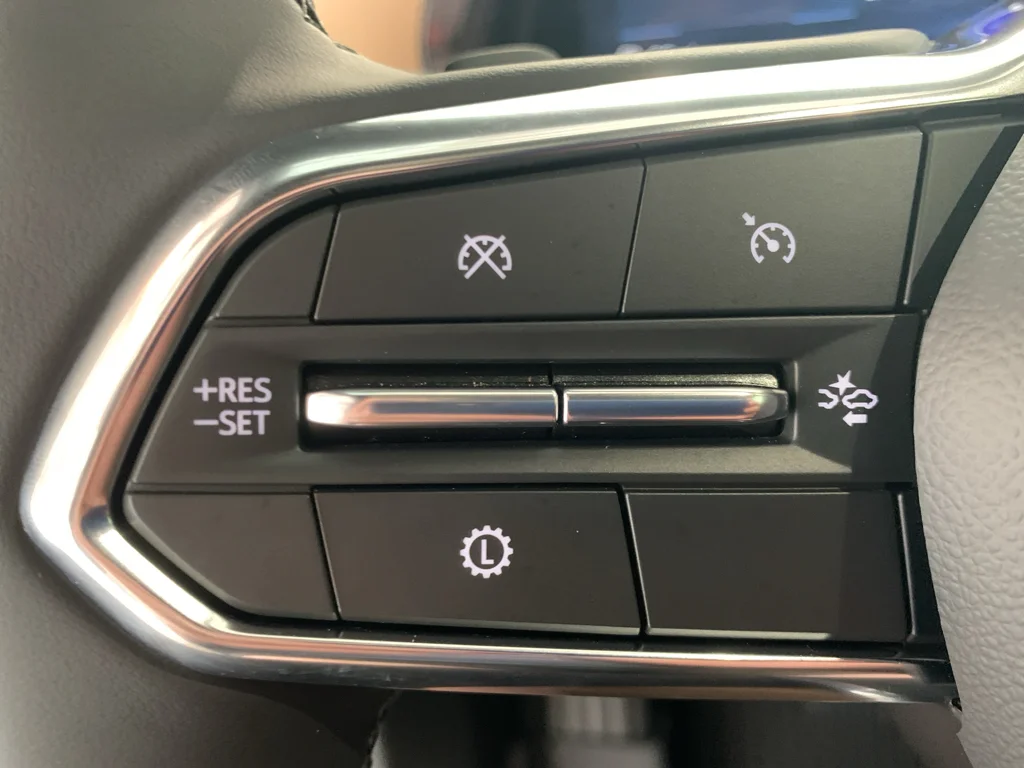 2027 Chevrolet Equinox ACTIV - Photo 19