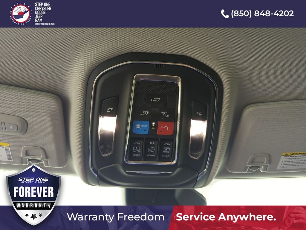 Used 2022 Gray Jeep Limited image 26