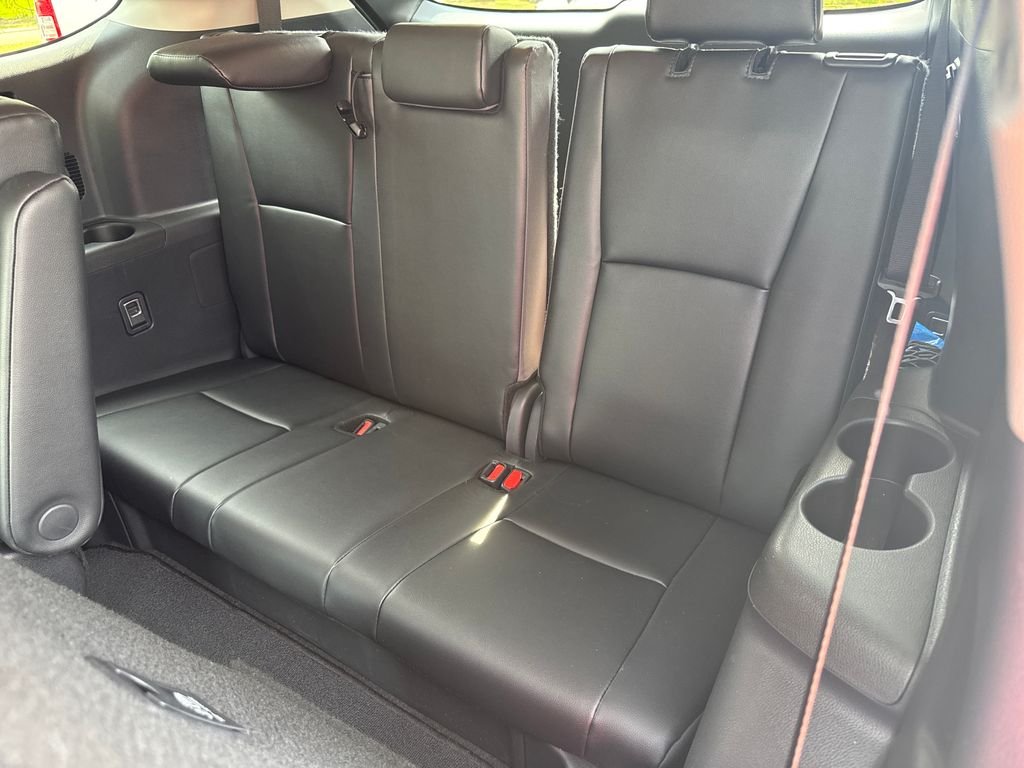 Used 2026 Beige Toyota XLE image 21