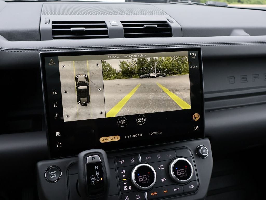 New 2026 Santorini Black LAND ROVER X-Dynamic SE image 23