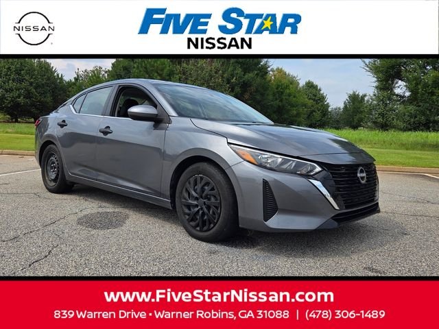 Used 2025 Gray Nissan S image 1