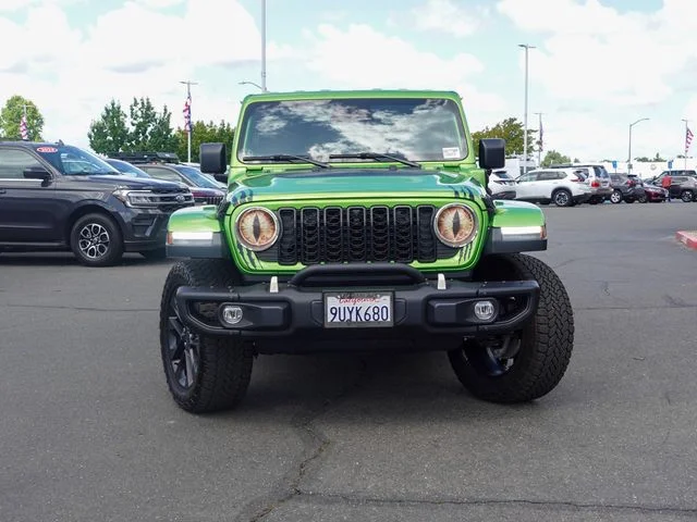 Used 2025 Green Jeep Sahara 4xe image 2
