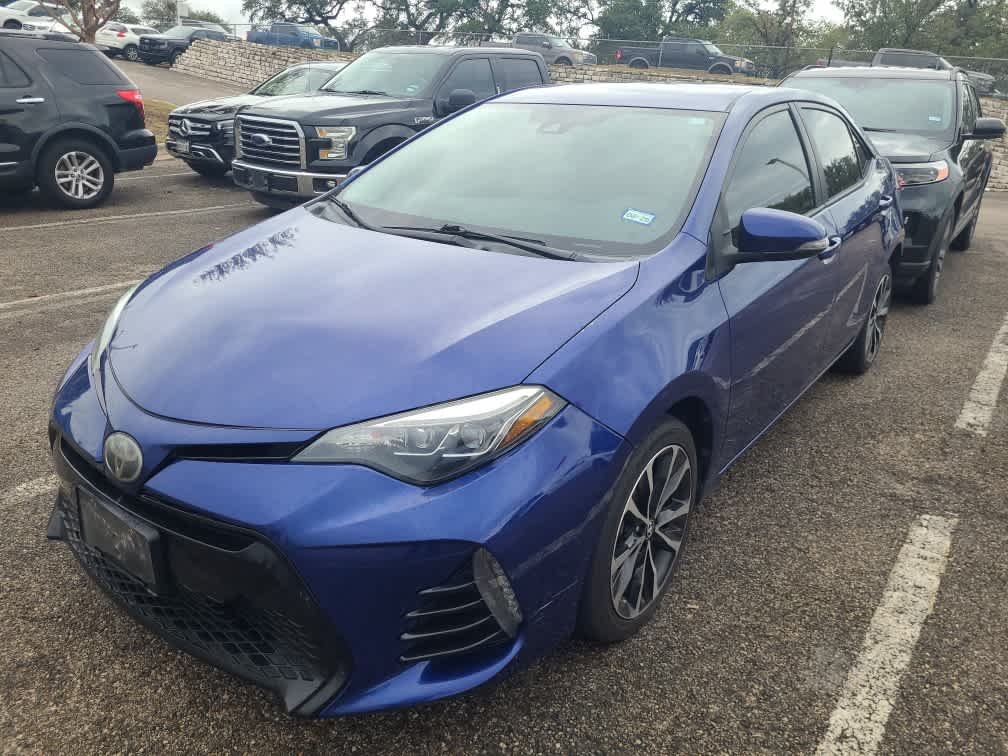 Used 2017 Blue Crush Metallic Toyota SE image 2