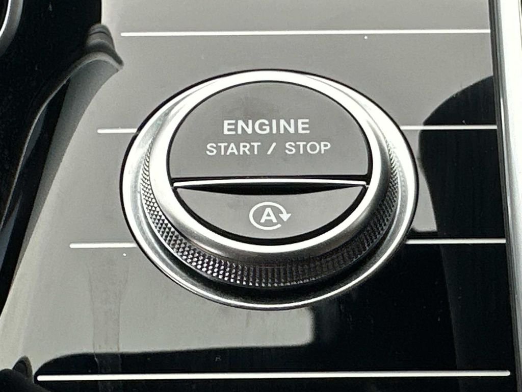Certified Used 2023  Mercedes-Benz S 580 image 27