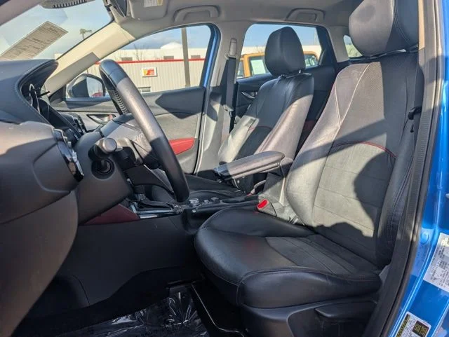 Used 2016 Blue Mazda Grand Touring image 7
