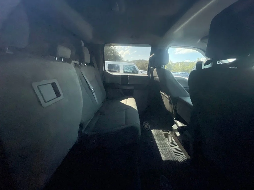 Used 2017 White Ford XLT image 17