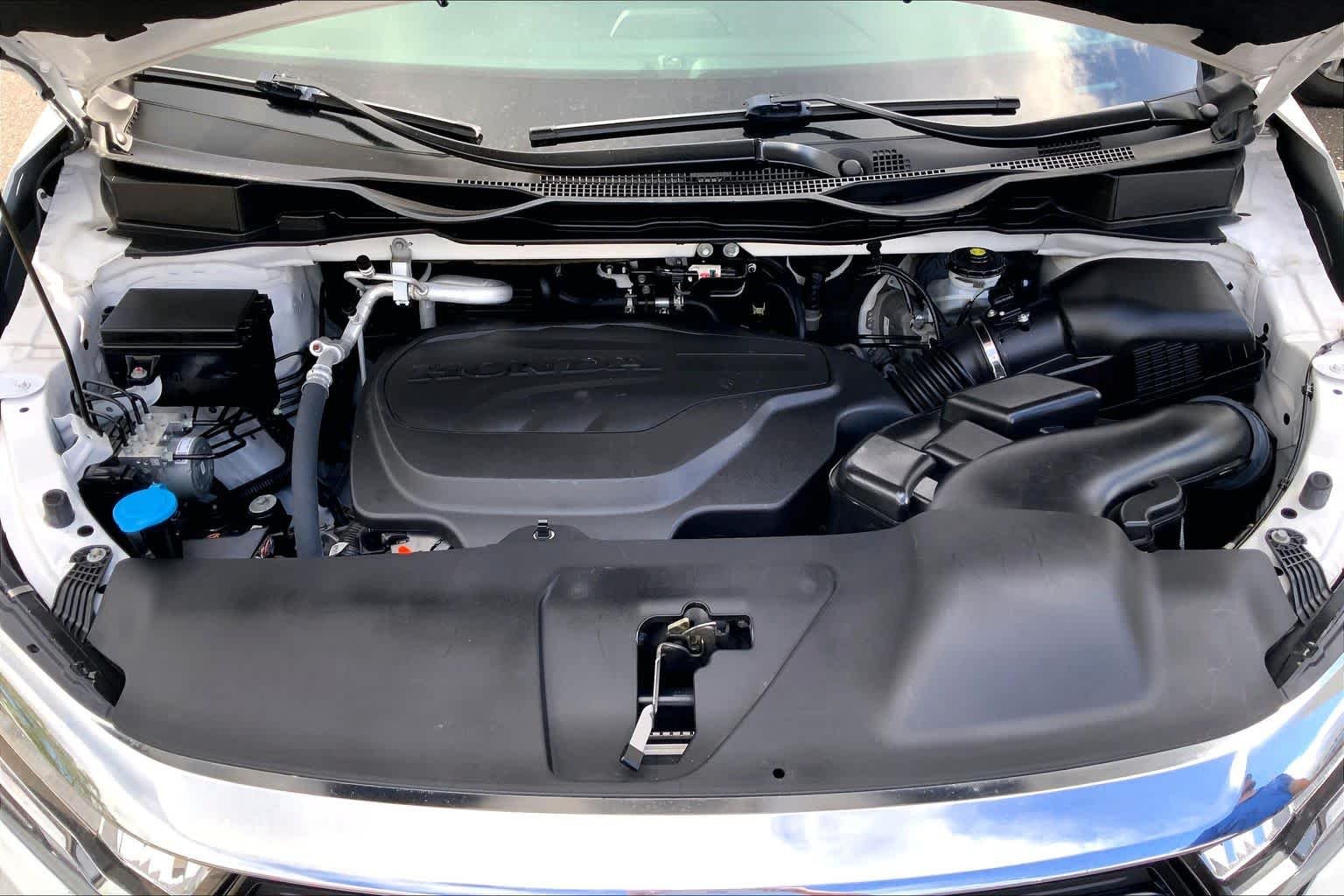 2024 Honda Odyssey EX-L - Photo 30