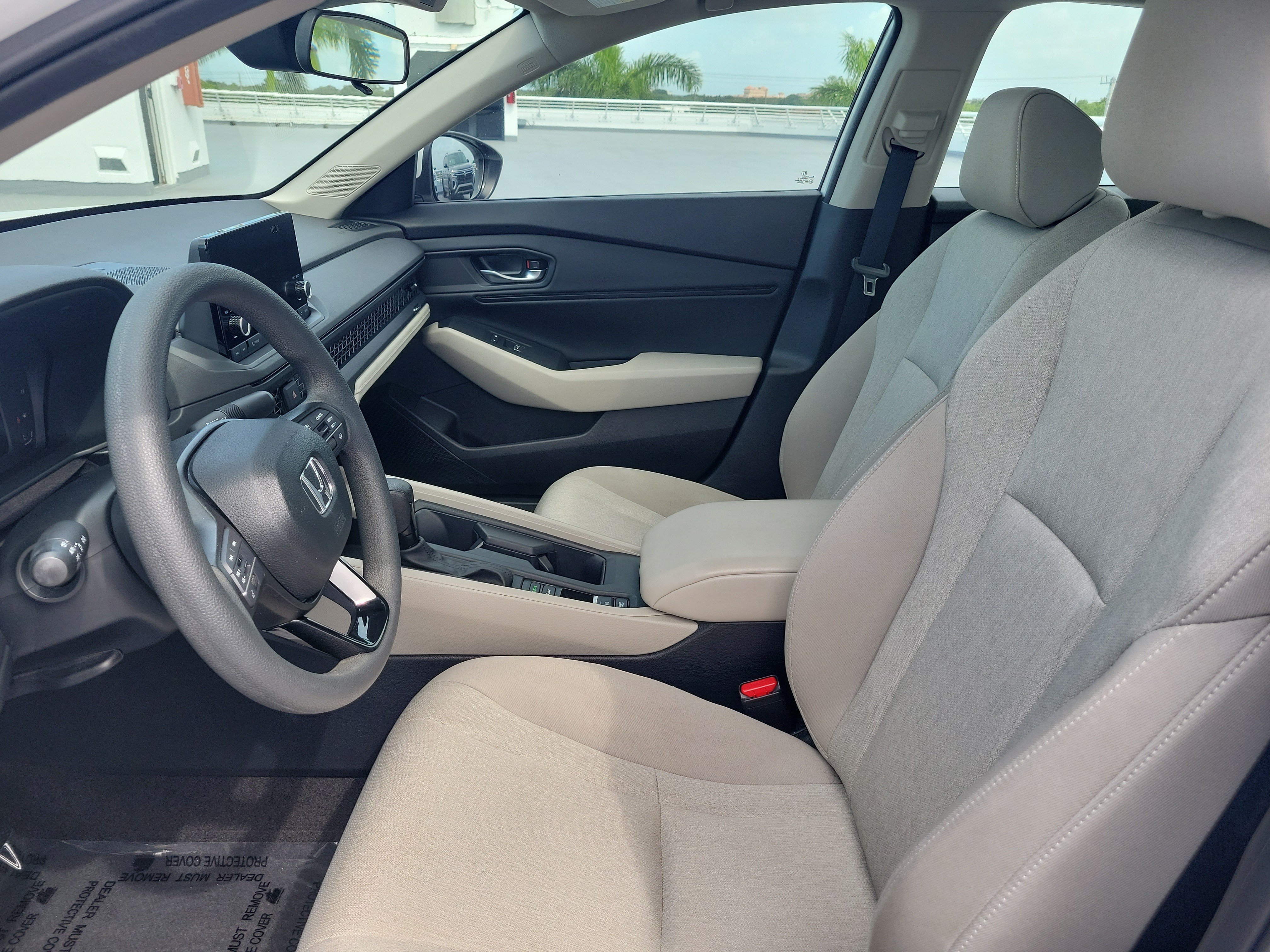 Used 2024 White Honda EX image 21