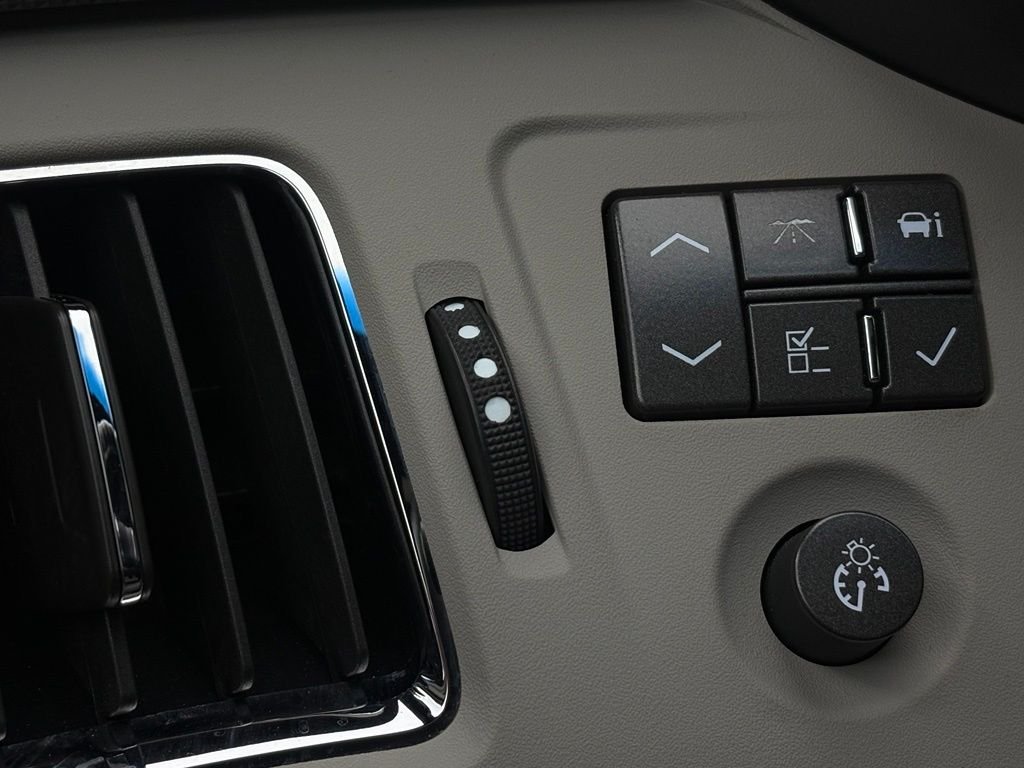 Used 2012 Opulent Blue Metallic Cadillac Performance image 25