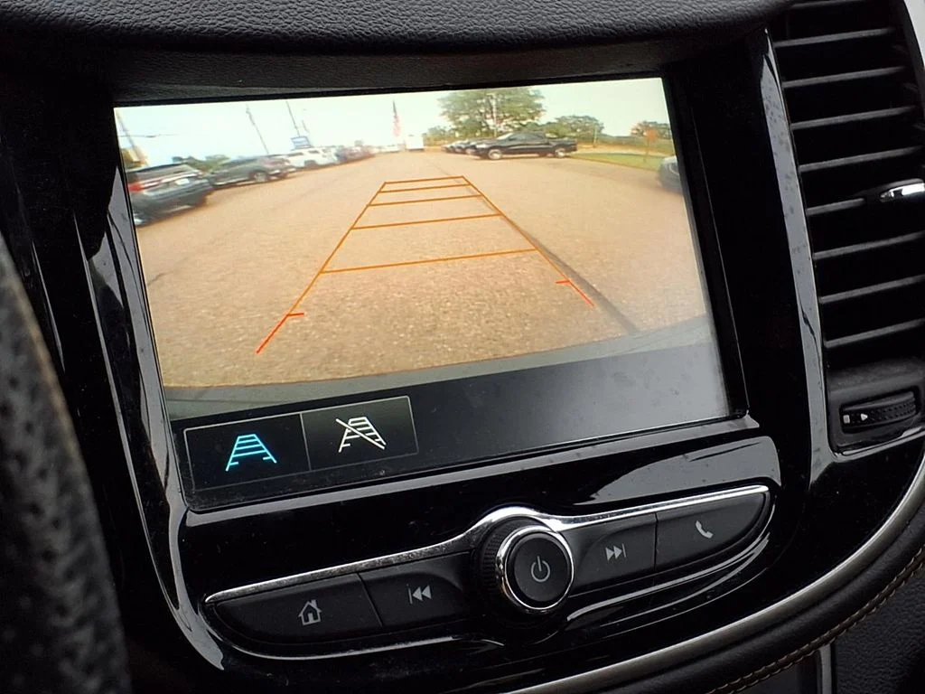 Used 2017 Black Chevrolet LT image 18