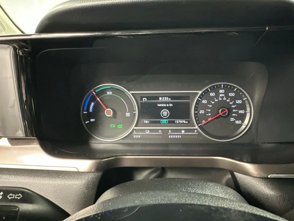 Used 2022 Gray Kia S image 15
