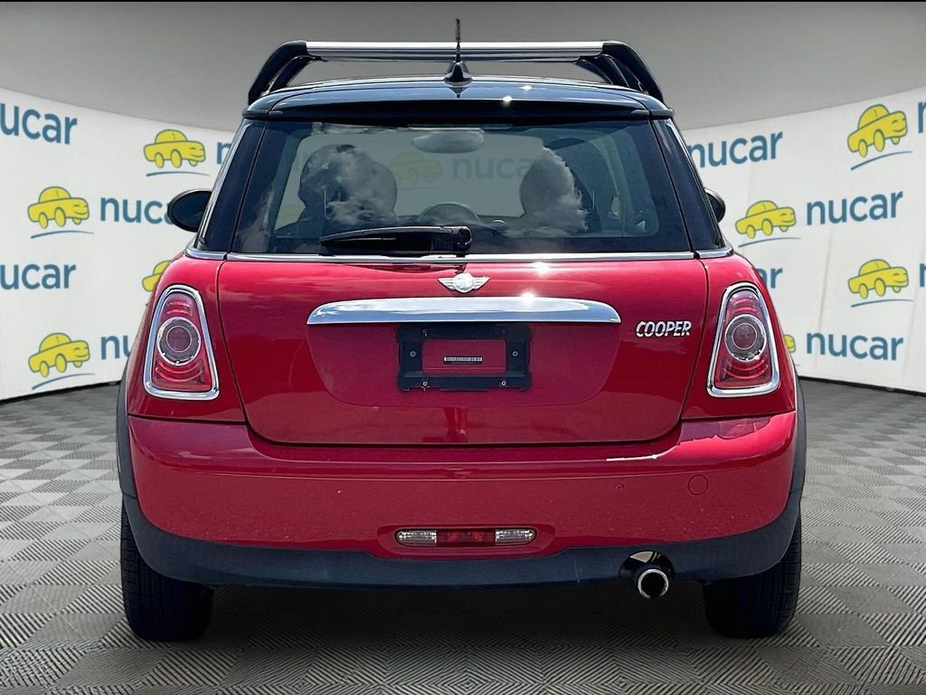 Used 2013 Red MINI Base image 5