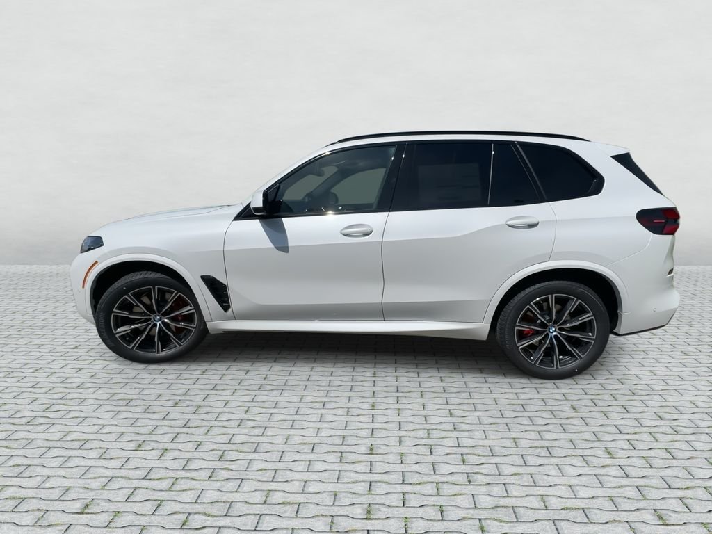 New 2026 Mineral White Metallic BMW xDrive40i image 5