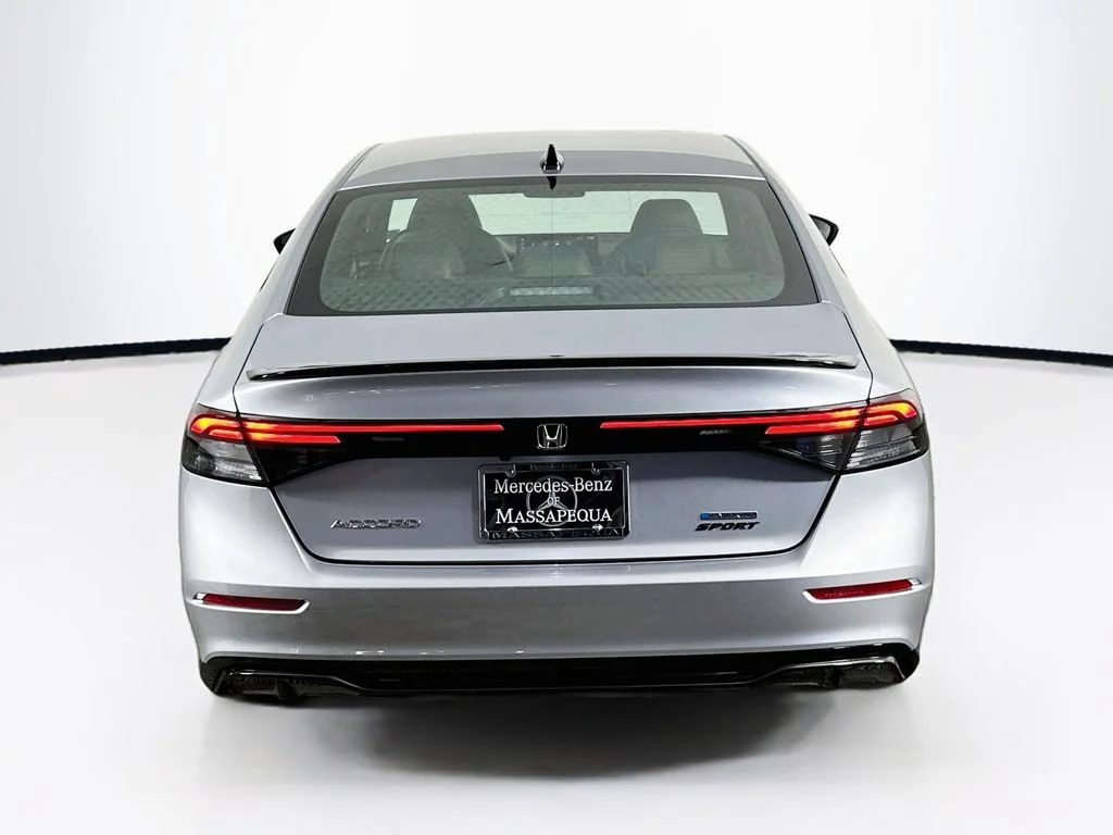 Used 2025  Honda Sport-L image 5