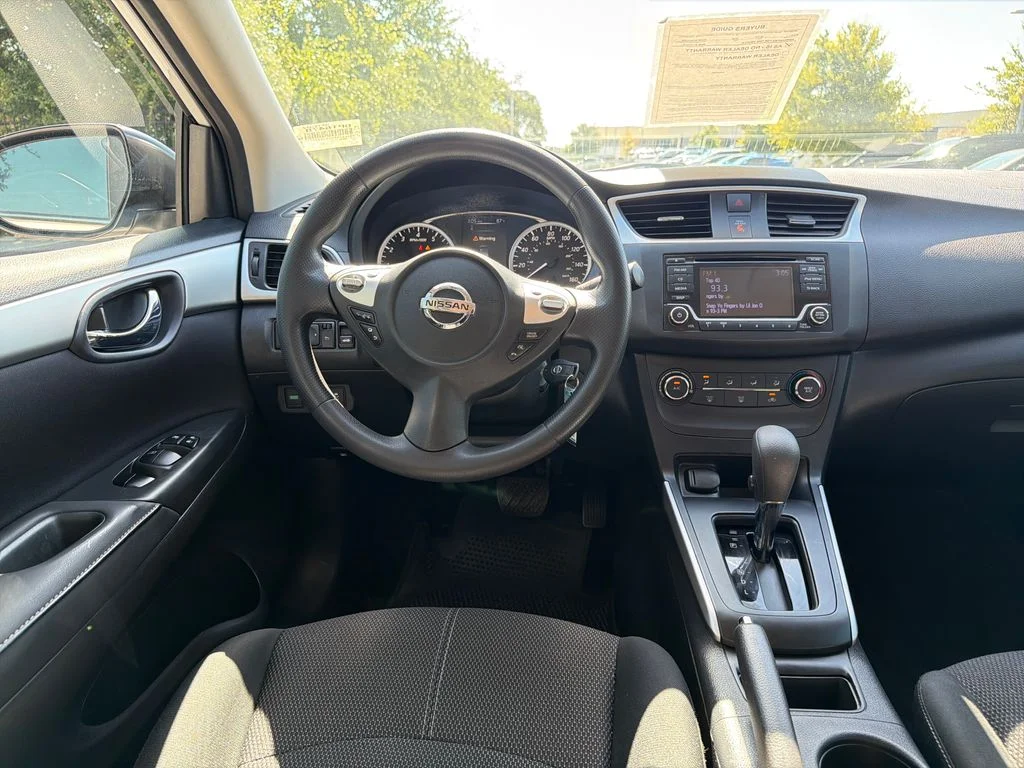 Used 2018 White Nissan S image 30