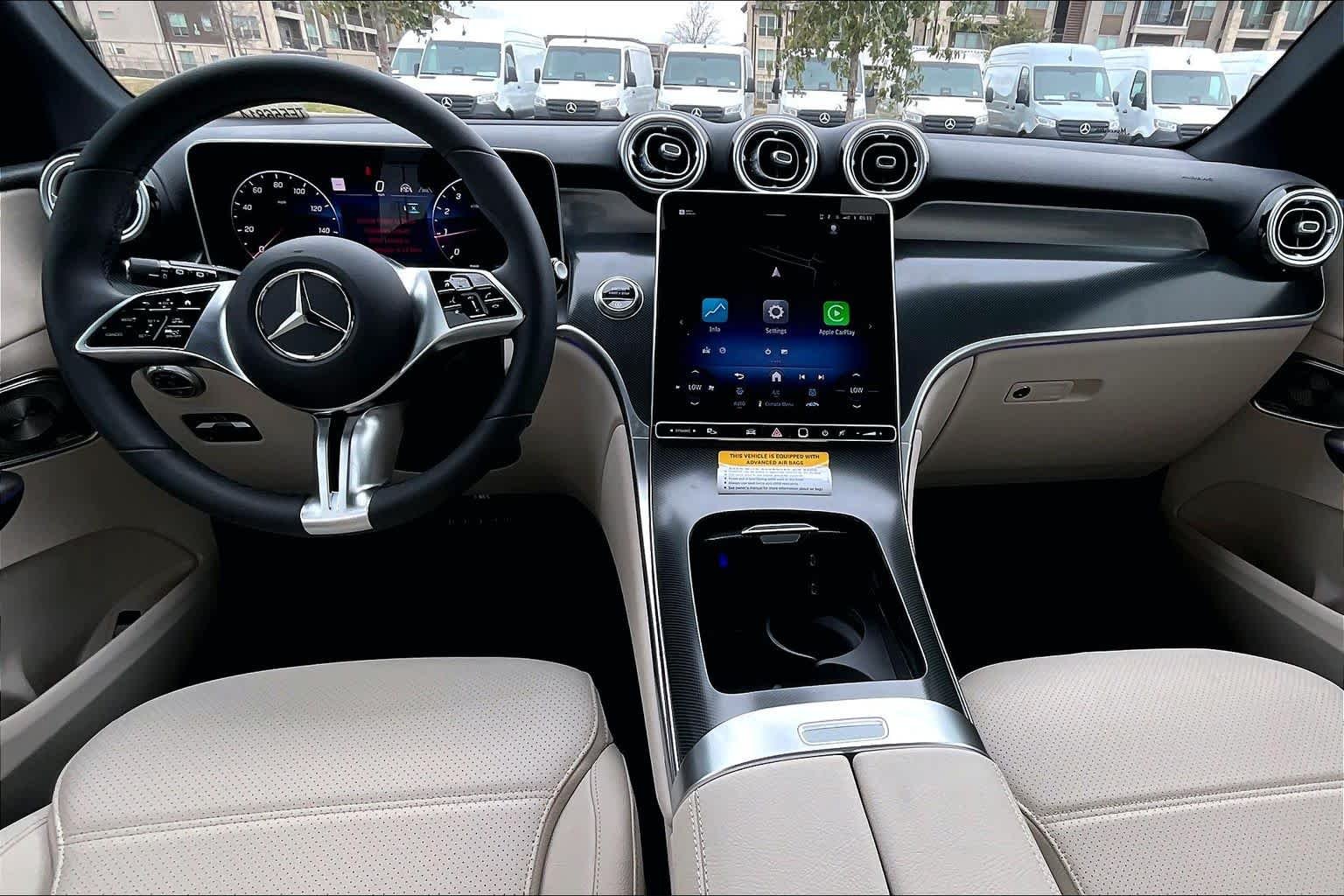 New 2026 Obsidian Black Metallic Mercedes-Benz GLC 300 image 5